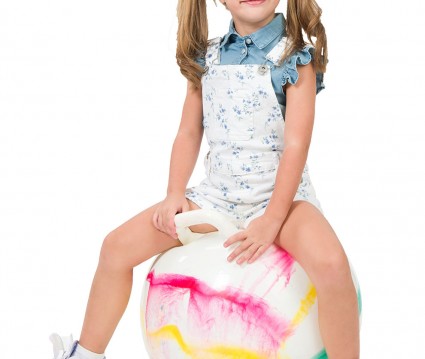 Σαλοπέτα ελαστική με φλοράλ μοτίβο και ρυθμιζόμενες τιράντες