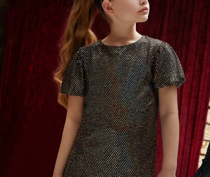 Φόρεμα εβαζέ με παγιέτες και φουσκωτά μανίκια.Boutique collection