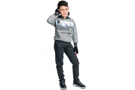 Φόρμα παντελόνι και μπλούζα με τύπωμα  